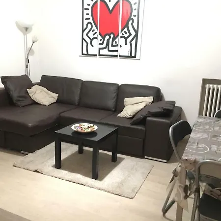 Apartman The Red